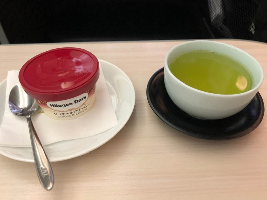 green tea icecream.jpg
