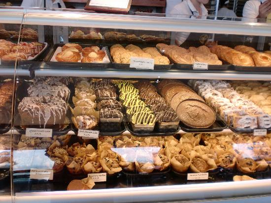 porto-s-bakery-cafe-downey.jpg