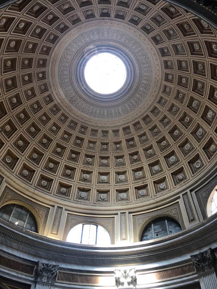 pantheon inside.jpg